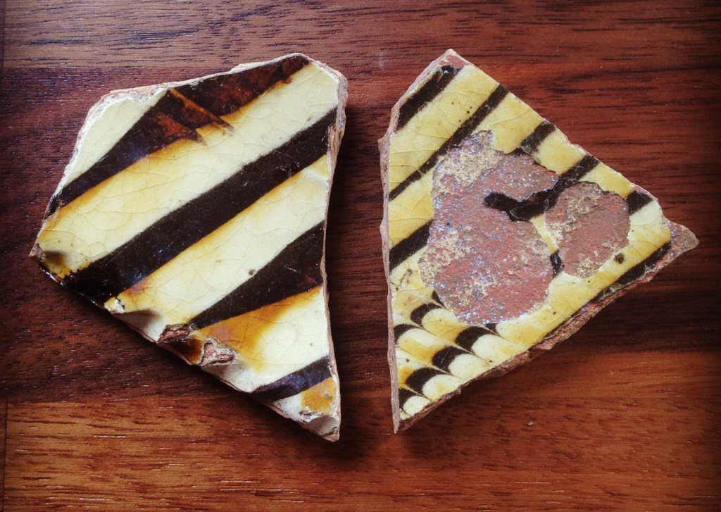 “Staffordshire” Combed Slipware. 1690- 1830.